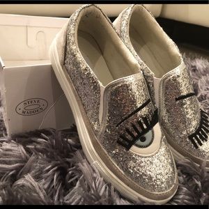 Steve Madden Silver Glitter Sneakers!